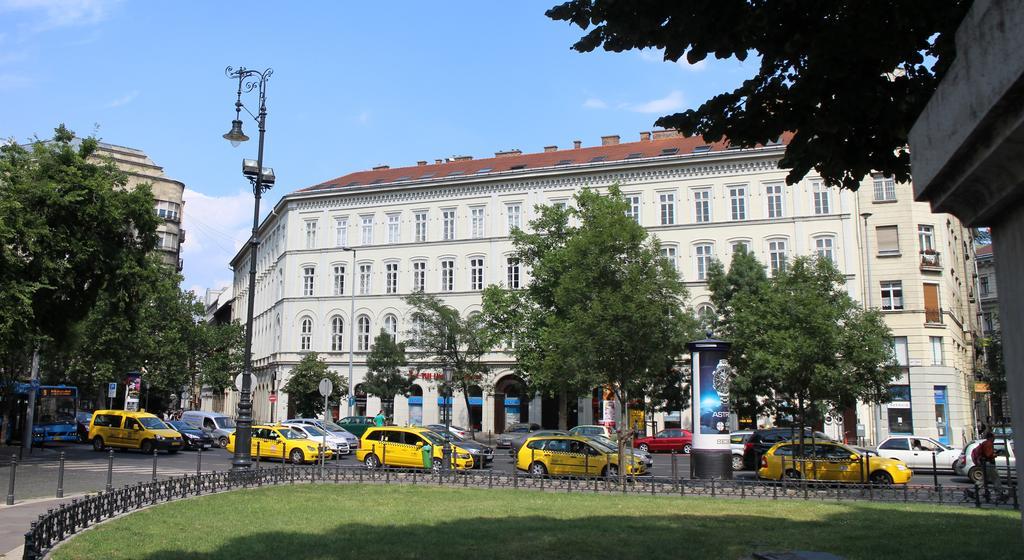 Classic Central Apartment Budapesta Exterior foto